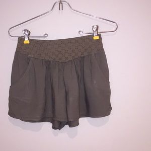 3 flowy shorts